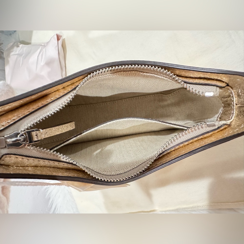 NWT✨Tory Burch Emerson Metallic Champagne Shoulder Bag - Picture 9 of 17